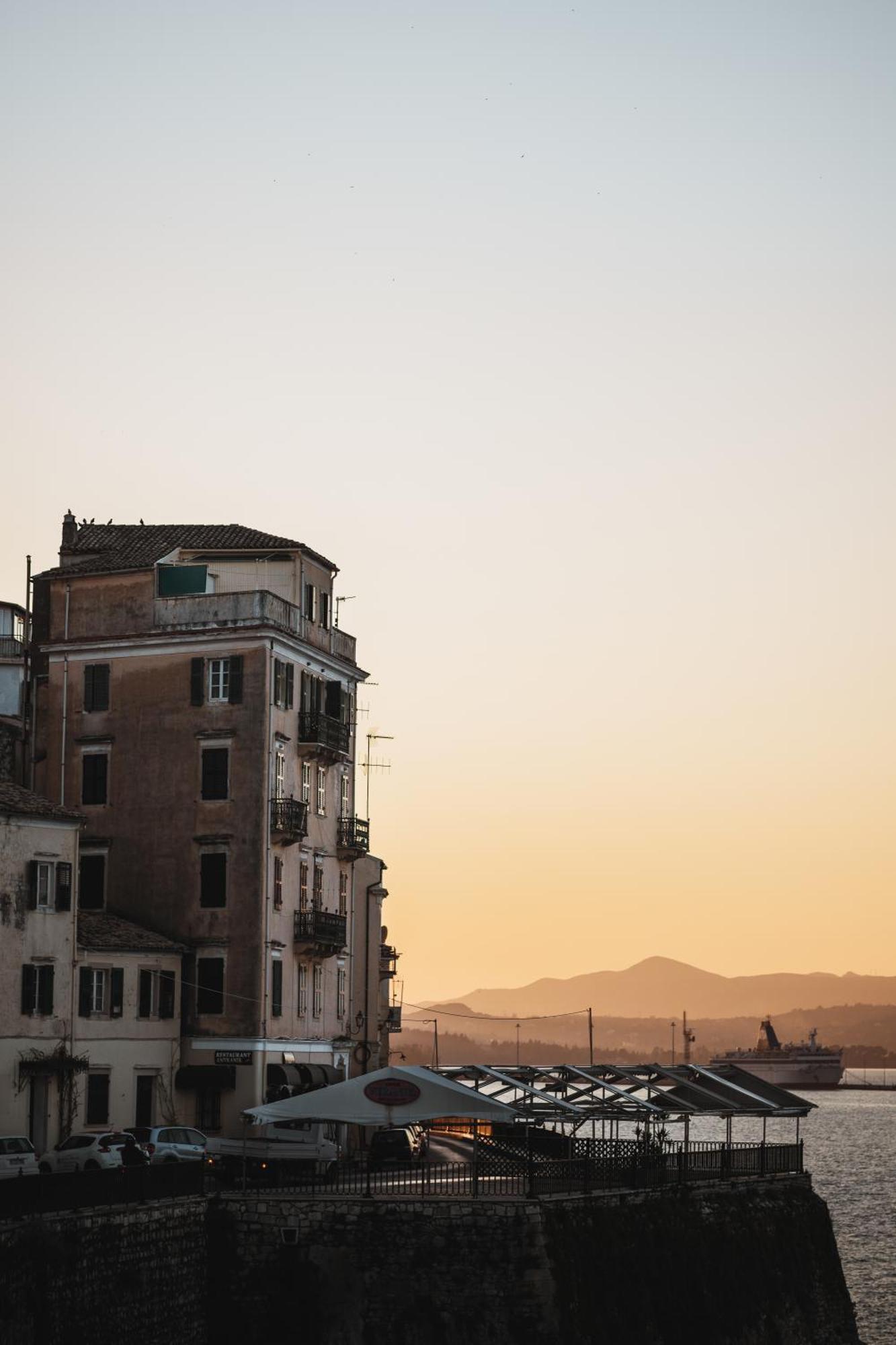 Saint'S Alley Suite Corfu  Exterior photo